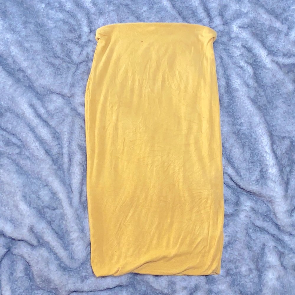 Yellow midi skirt | medium